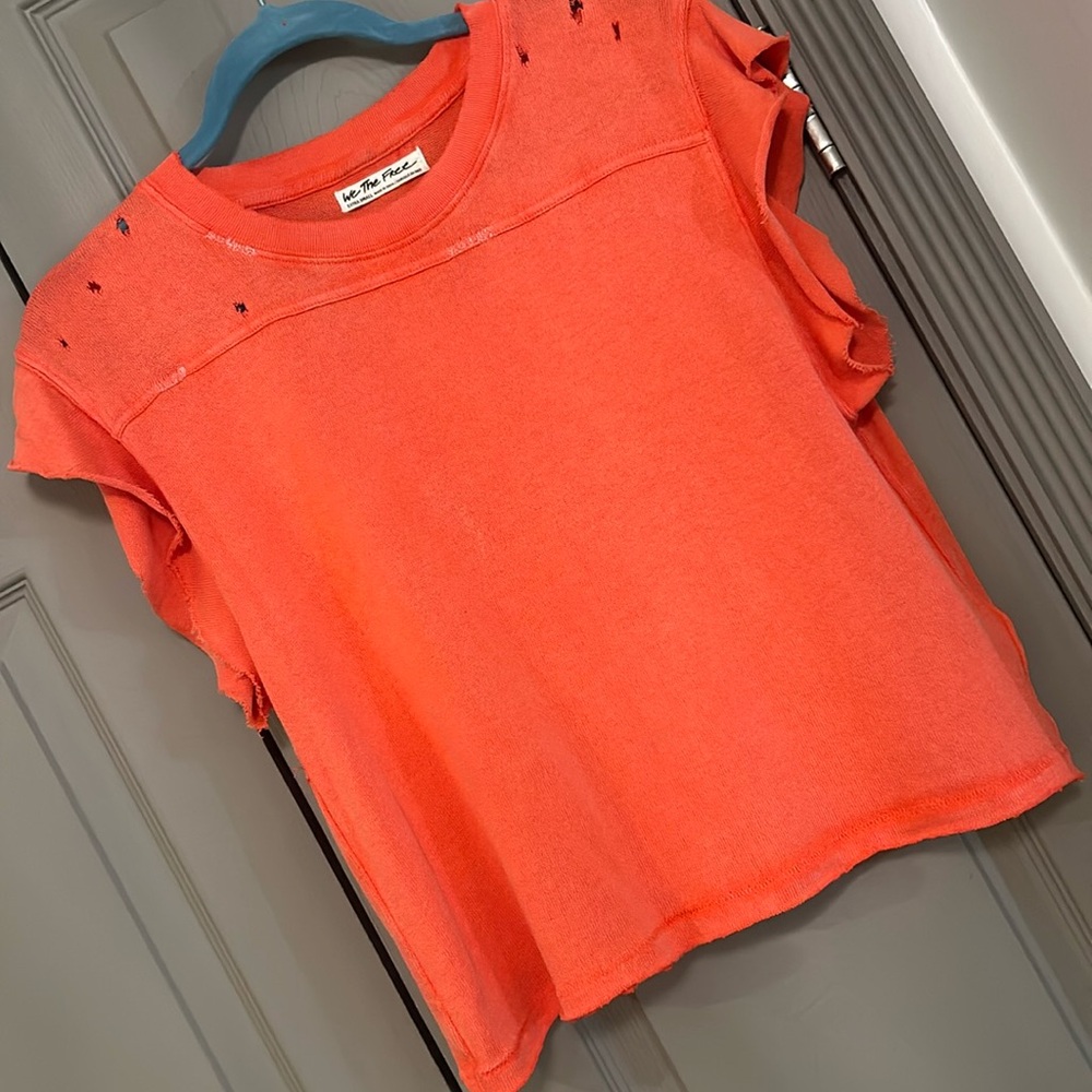 WE THE FREE  distressed, flutter sleeved tee. Size XSmall